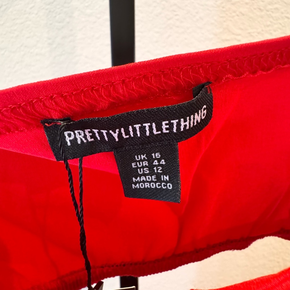 NWT PrettyLittleThing Vibrant Red Maxi Dress - Picture 2 of 9